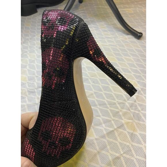 IRON FIST Pink/Black Sequin Satin Skull Platform 4.5” Stiletto Pumps Gothic Sz 7 - Picture 11 of 12